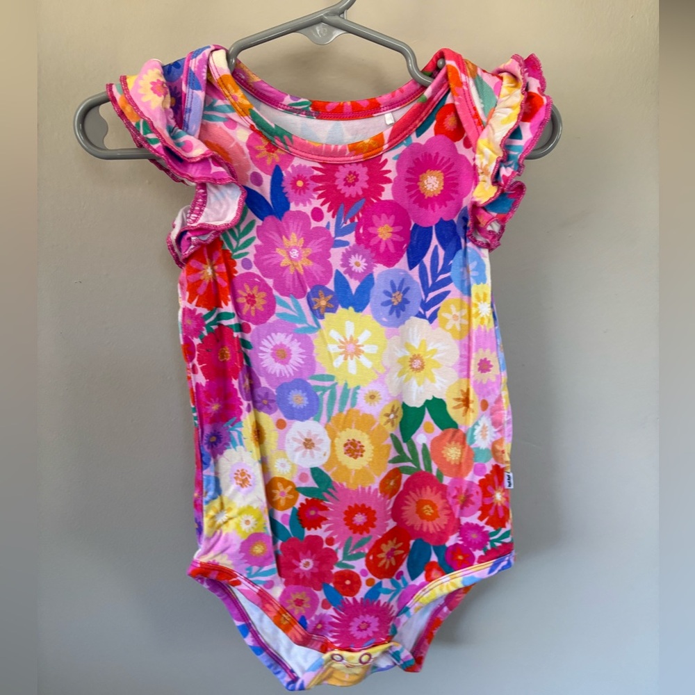 Little Sleepies 12-18 months bodysuit rainbow blooms